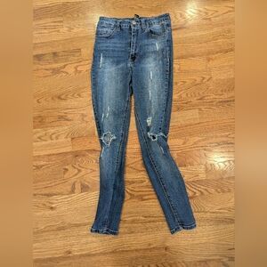 Forever 21 Distressed Skinny Jeans in Blue